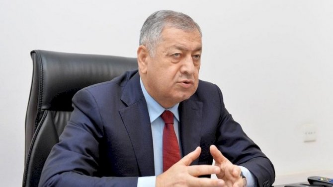 Üç uşaqlı ailələrə də “uşaq pulu” verilsin!